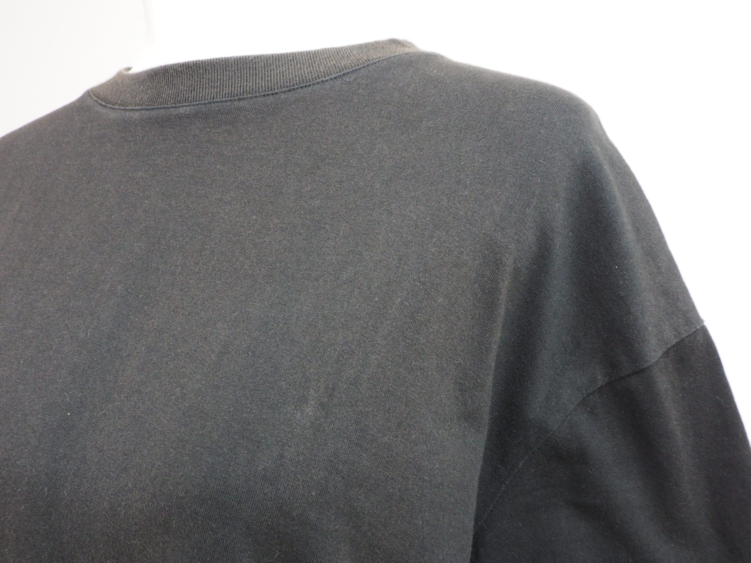 色褪せた服の染め直し　黒染め