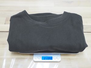 色褪せた服の染め直し　黒染め