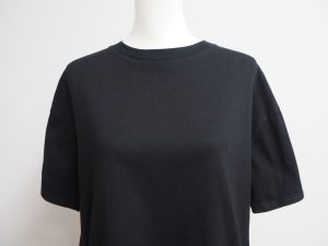 色褪せた服の染め直し　黒染め
